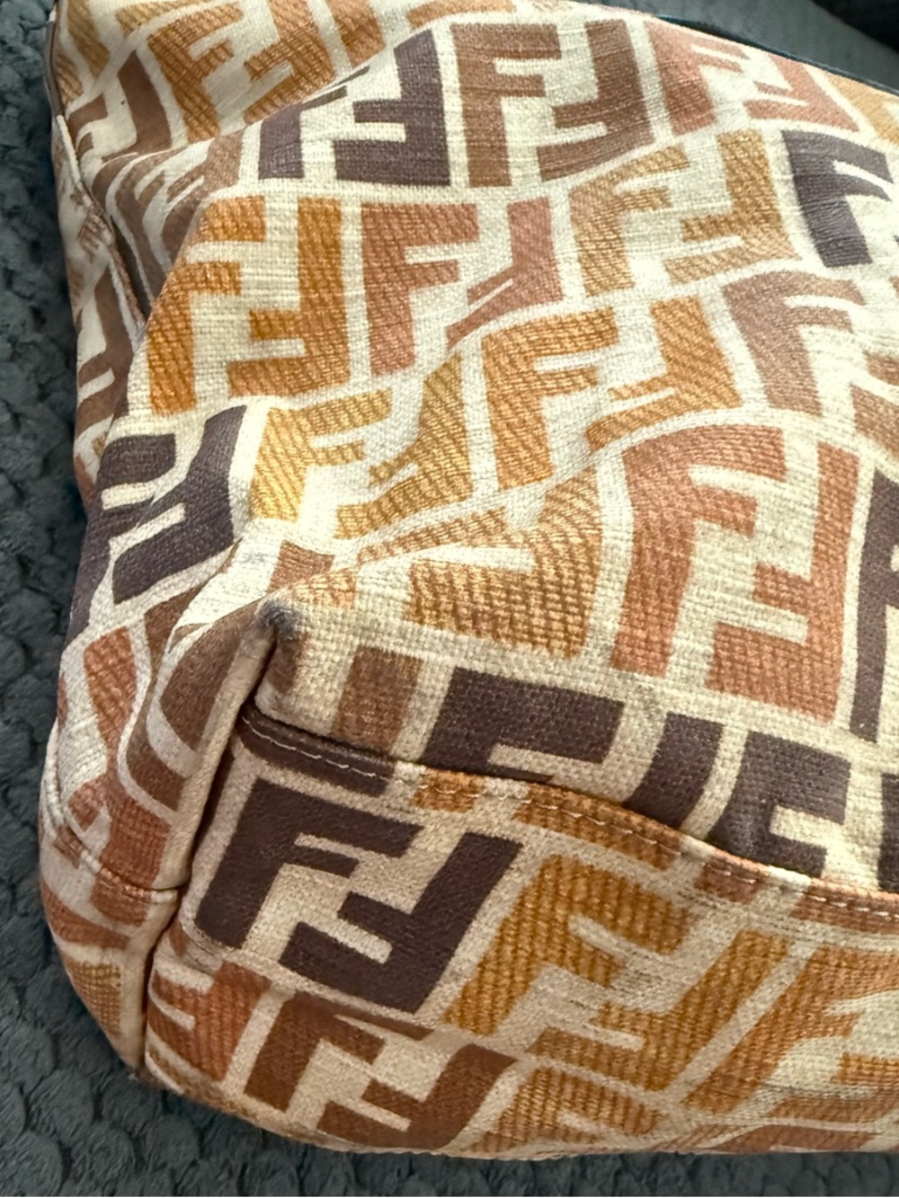 Fendi Tan & Brown FF Logo Tote Bag - Picture 4 of 16